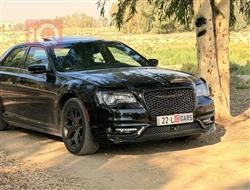 کرایسلەر 300